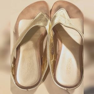 Kenneth Cole Reaction Sandaĺs